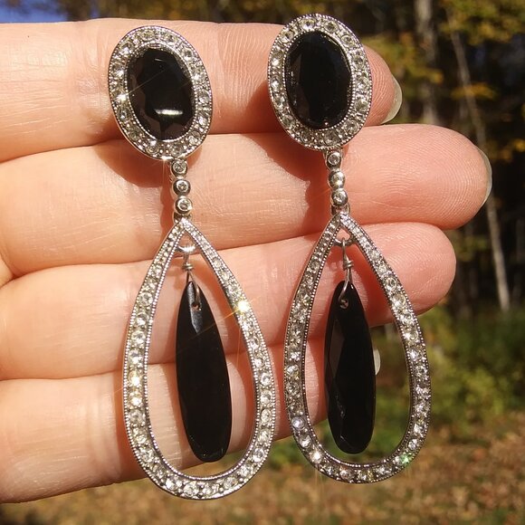 VTG Monet drop Dangle teardrop clip on earrings  rhinestones black cabochons - Picture 3 of 17